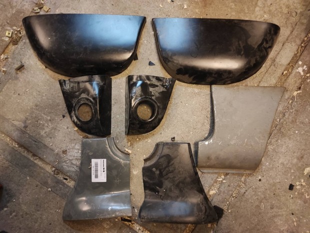 Karmann Ghia jav�t� elemek