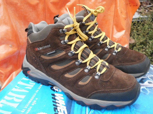 Karrimor barna br 45-s trabakancs elad,