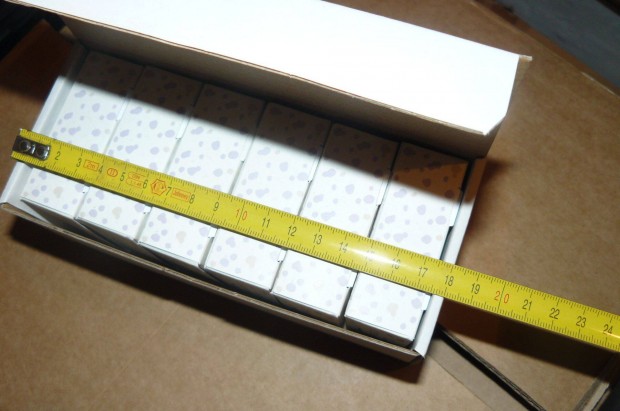 Karton papr doboz postzshoz 18cm hossz 41db