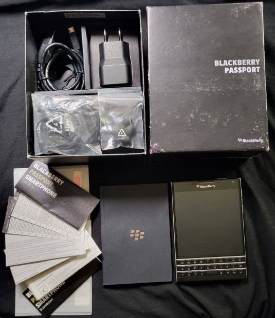 Krtyafggetlen Blackberry Passport dobozos ritkasg