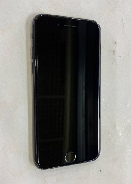 Kártyafüggetlen Iphone 7 32gb újszerű