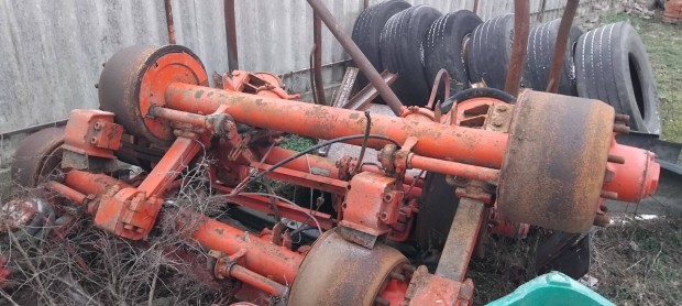 Kassbohrer hid komplett l�grug�val