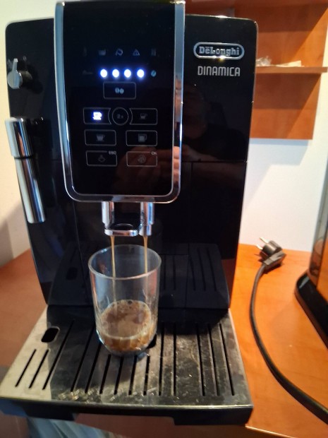 Kavegep.Delonghi Dinamica.