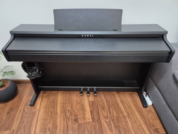 Kawai KDP-120 B digitális zongora