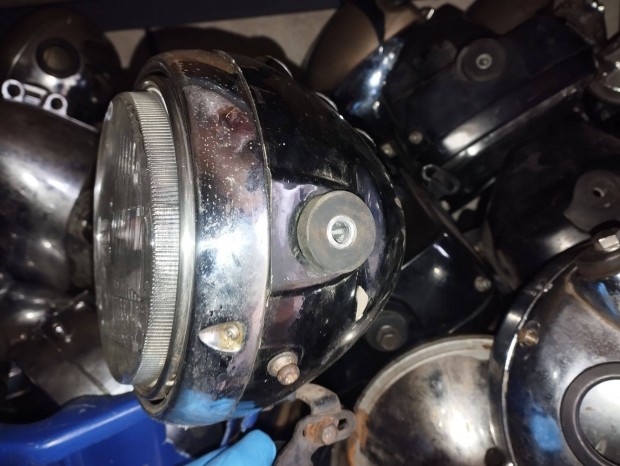 Kawasaki EL 250 első lámpa