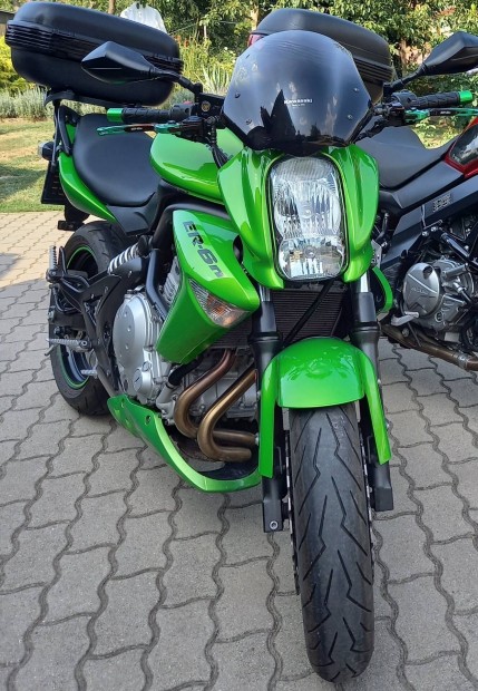 Kawasaki ER6N szélvédő