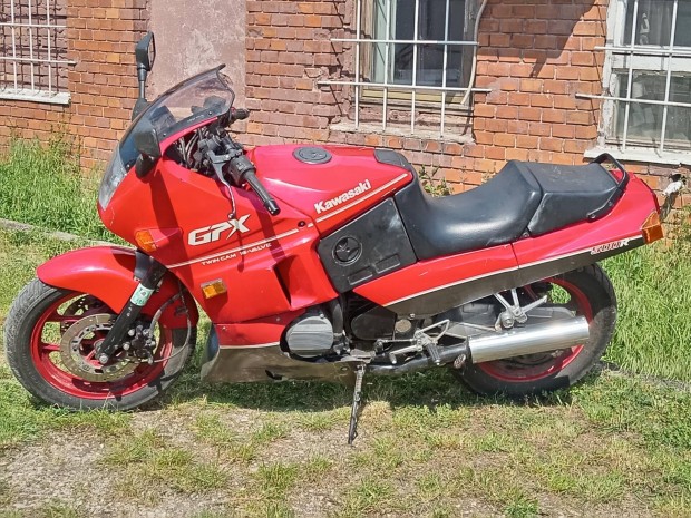 Kawasaki Gpx 500 R kettő egy áráért