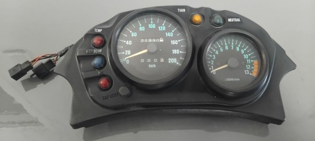 Kawasaki KLE 500 Kilóméteróra