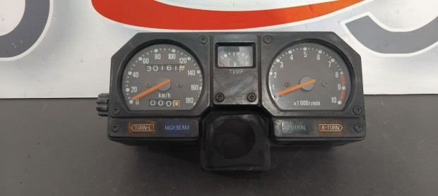Kawasaki KLR 600 Kilóméteróra
