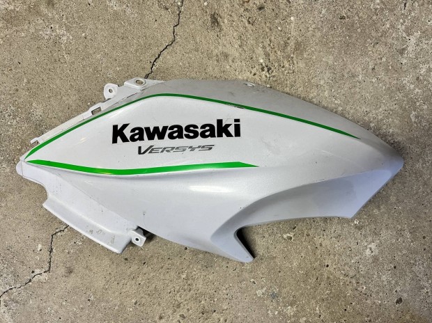Kawasaki Kle 650 Versys oldalidom