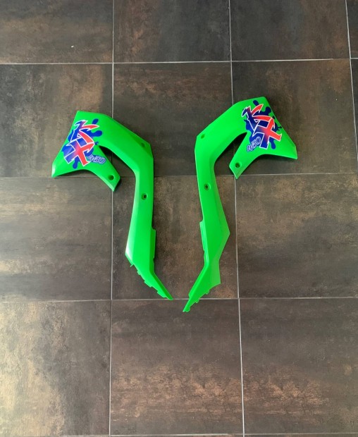 Kawasaki Kx450 idomszett