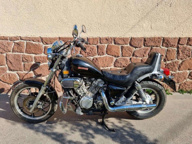 Kawasaki Vulcan VN750 Twin