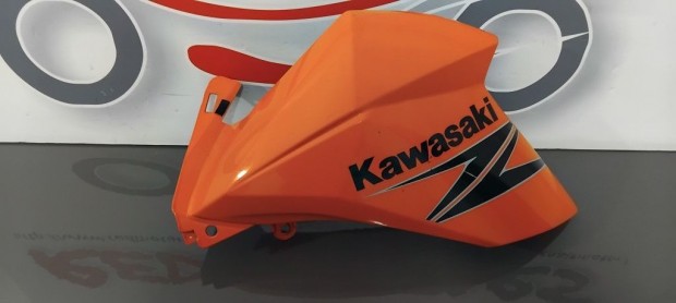 Kawasaki Z800 Jobb oldali burkolat