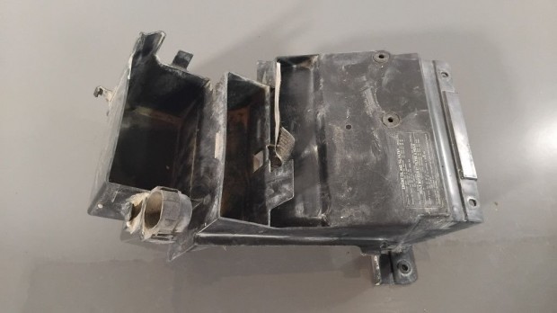 Kawasaki ZR7 H�ts� burkolat | 35023-1535