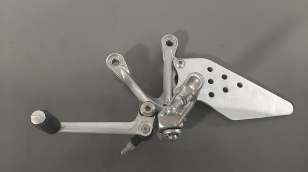 Kawasaki ZX 6R '05 Bal oldali l�btart� konzol