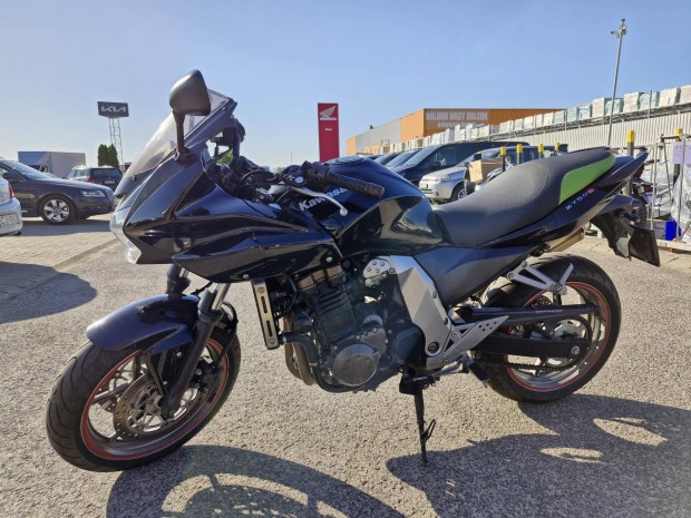 Kawasaki Z 750 S 12 Hnap Garancia