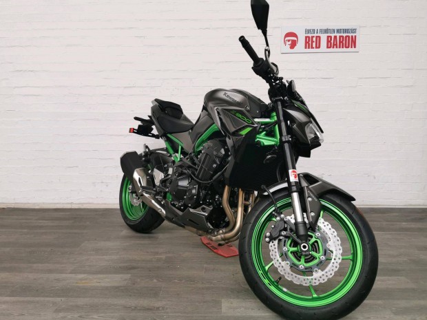 Kawasaki Z 900 3+1 év Írásos Red Baron garanciá...