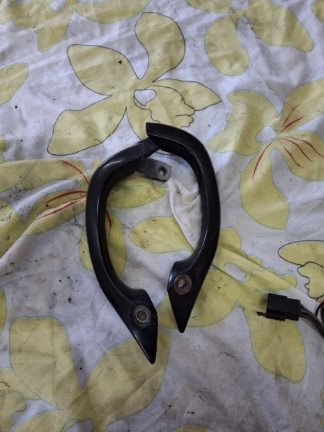 Kawasaki Zx6R 97-01 kapaszkod� p�rban