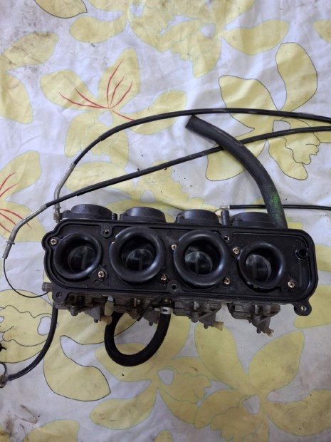 Kawasaki Zx6R 97-01 karbur�tor sor