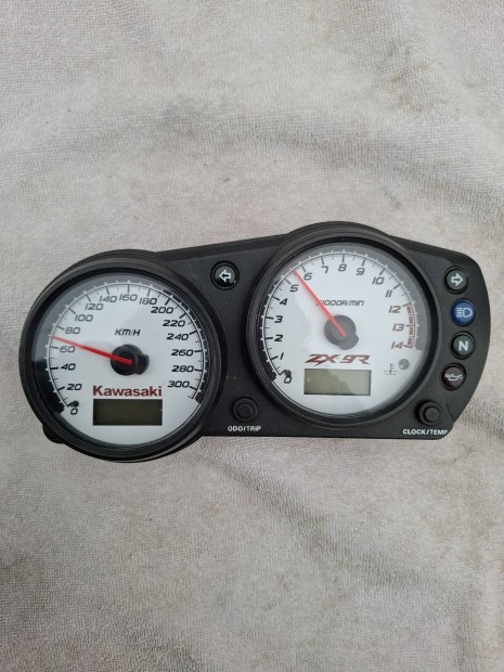 Kawasaki Zx9R