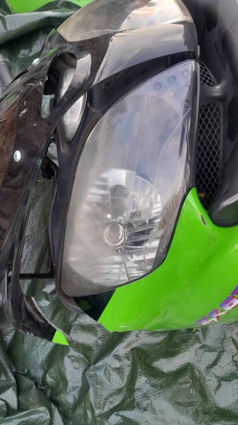 Kawasaki Zx 6R alkatrsz 00- 02