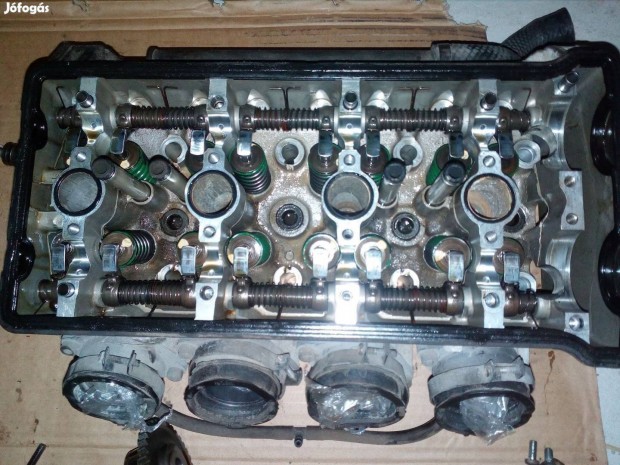 Kawasaki Zx 9 B alkatr�sz