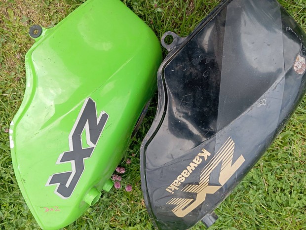 Kawasaki Zxr 250 tank 2 db