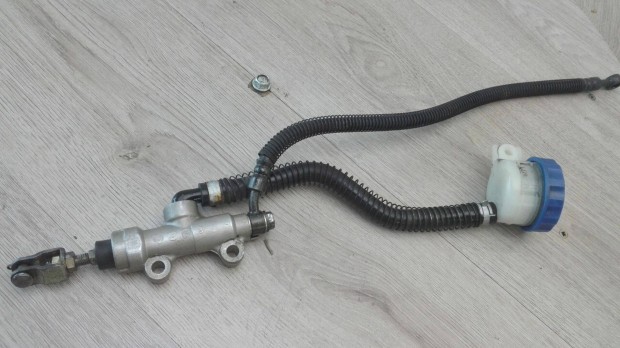 Kawasaki Zzr 600 1990' hátsó főfék h. 2380