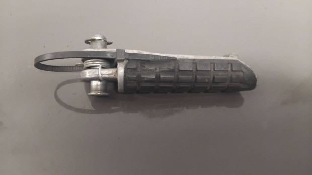 Kawasaki Zzr 600 Bal első lábtartó