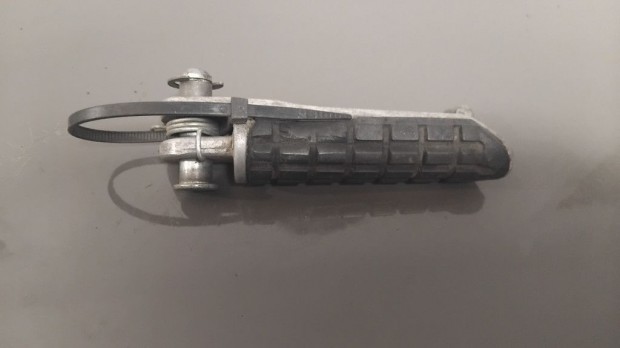 Kawasaki Zzr 600 Bal első lábtartó