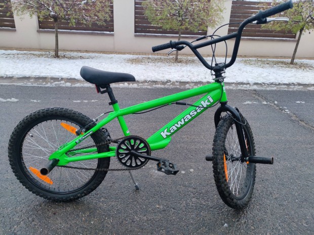 Kawasaki bmx elad.