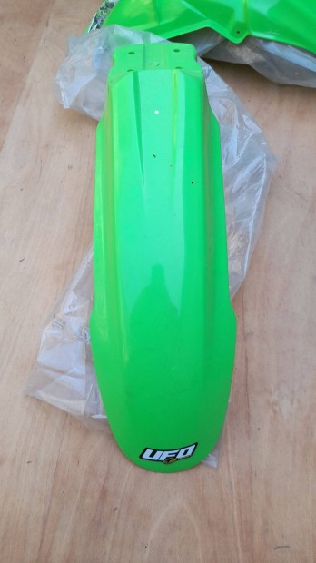 Kawasaki kx első sárvédő