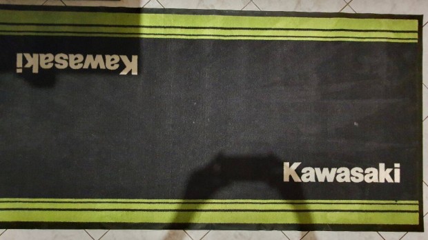 Kawasaki motoros sznyeg