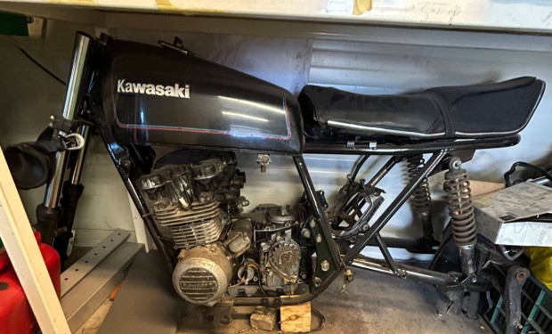 Kawasaki z400 Cafe Racer
