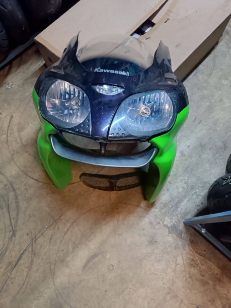 Kawasaki zx6r fejidom