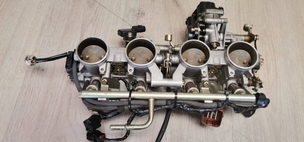 Kawasaki zx 10r 2005' 7500km injektorsor 1922
