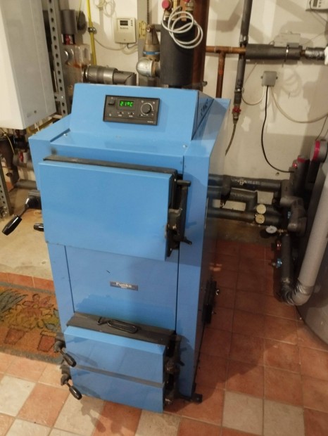 Kazn szilrd tzels Buderus Funke Plus 25-35 kW elad