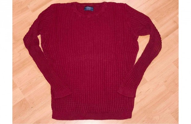 Kb M/L-es Pull&Bear pulver