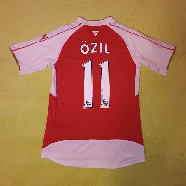 Kb j S-es puma Mesut zil Arsenal (2015/16) hazai mez 