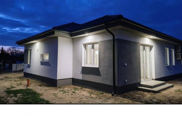 Kecskem�ti elad� 92 nm-es h�z #5116993