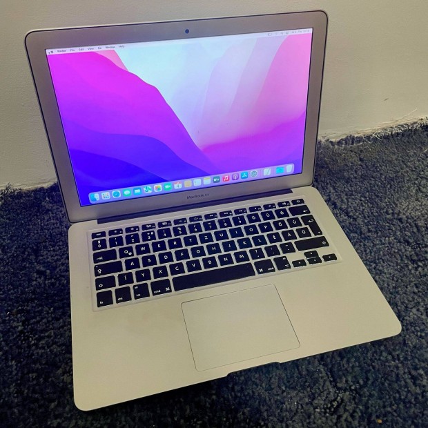 Kedvez r! jszer Apple Macbook Air 2015 Early laptop (i5/8GB/256SSD