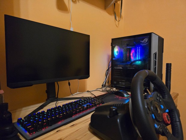 Kedvez r Kzpkategris Gamer Setup (egyben elvihet)