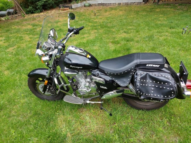Keeway Superlight 125