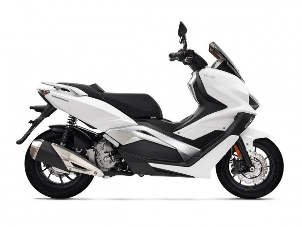 Keeway Vieste 300