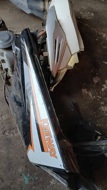 Keeway matryx 50 2t bonts