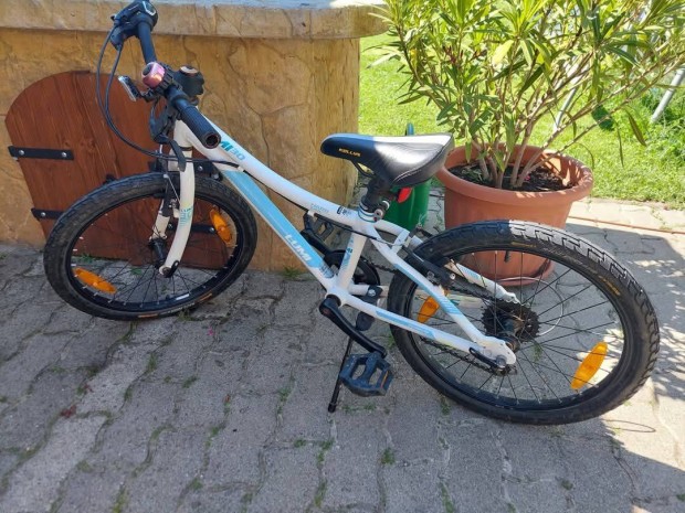 Kellys Lumi 30 White 20-as gyerek bicikli