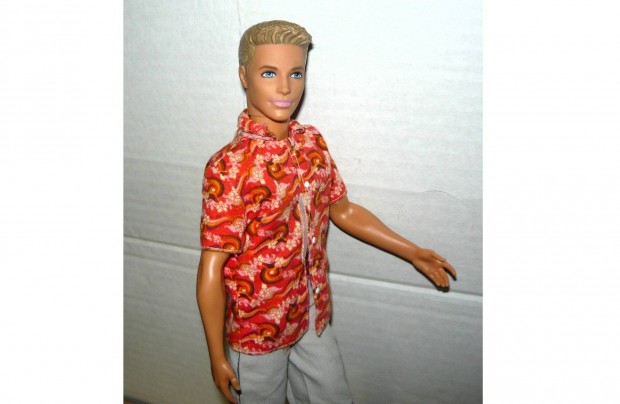 Ken Barbie (fi) baba - Mattel