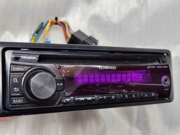 Kenwood CD/MP3 autrdi, fejegysg 