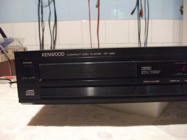 Kenwood DP - 460 CD lejtsz ( jszer )