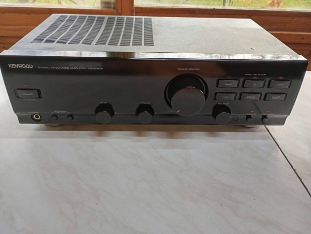 Kenwood KA 3060 Hibs Erst Eladszllts Az rban Utnvttel